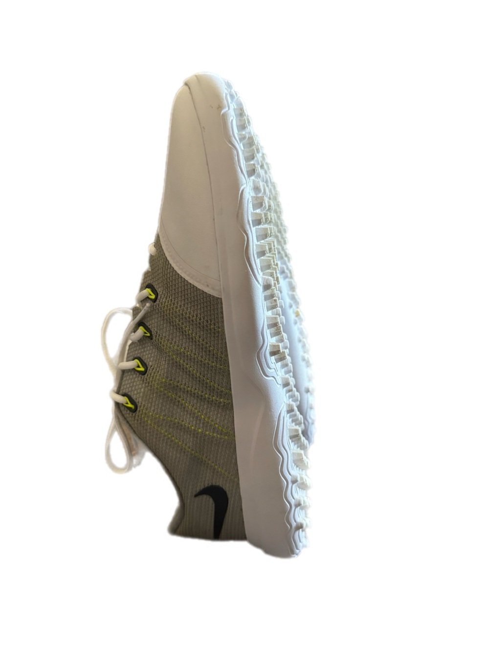 Nike Lunar Empress 2 women’s White and Light Gray spikeless golf shoes - Picture 6 of 8